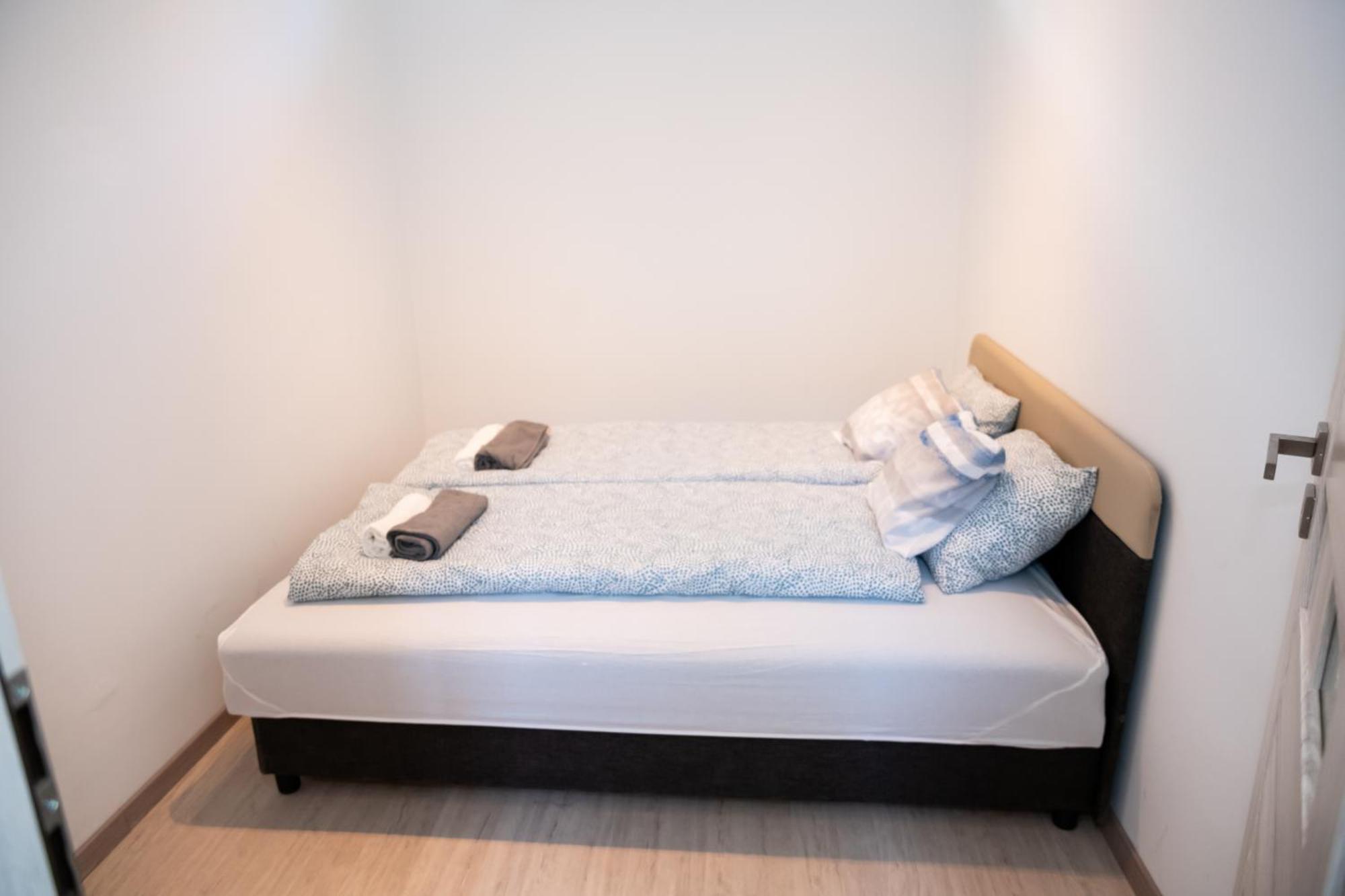 Winestone Corner Apartment Дебрецен Экстерьер фото